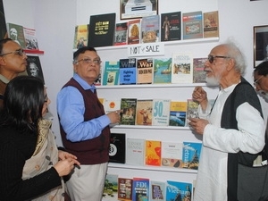 Des livres vietnamiens sont présentés en Inde